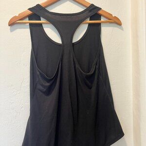 Patagonia Women's Capilene® Cool Daily Tank Top (S, black)